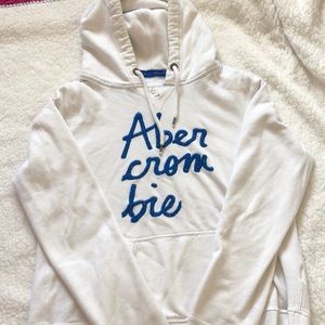 Pull-over hoodie